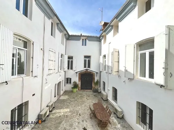 A VENDRE - ILLE SUR TET - MAISON DE MAÎTRE 485 M2 AVEC PATIO