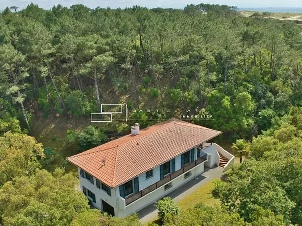 VILLA HOUTSOULOUBA