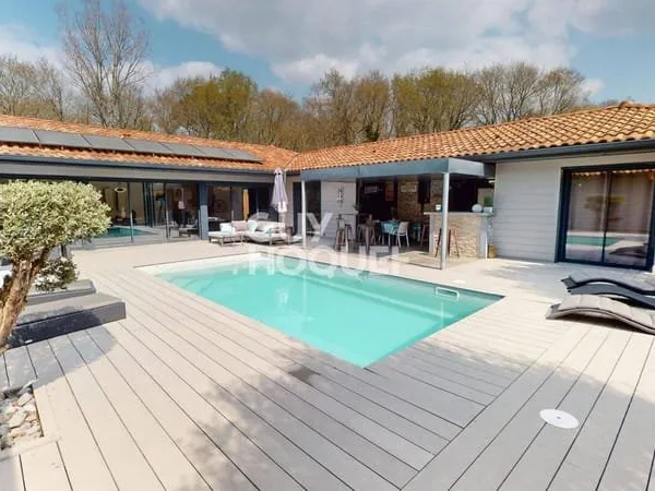 Maison 5 pièces 190 m²