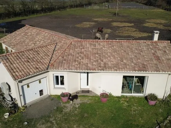 PROPRIETE EQUESTRE 2HA AVEC MAISON 4 CHAMBRES 132M2