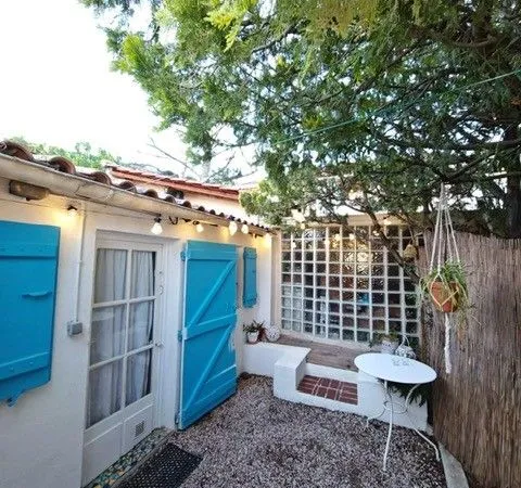 Charmant studio "comme au Cabanon"