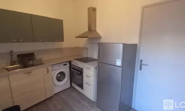 Appartement Saint Flour 2 pièce(s) 50 m2
