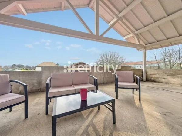 Appartement 6 pièces 160 m²