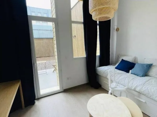 Studio 1 pièce 18 m²
