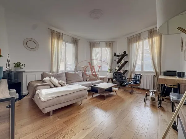 TRES BEL APPARTEMENT TYPE 3 AVEC GARAGE
