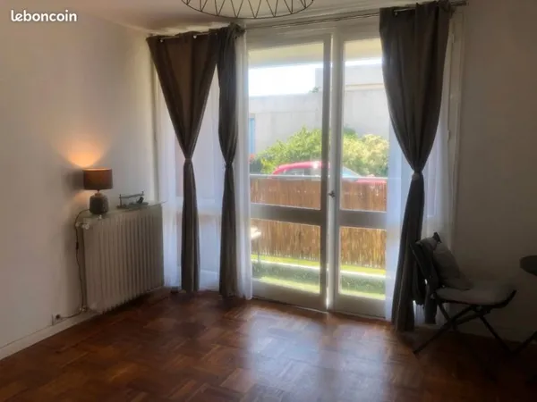 Vends appartement F3 dans résidence calme dans les hauteurs de Beauvais