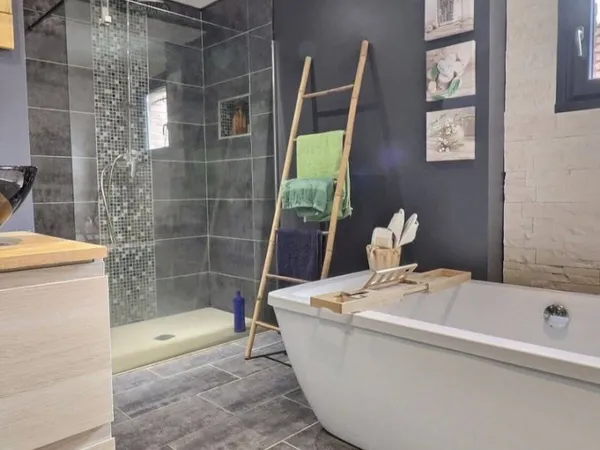 Maison 1 pièce 190 m²