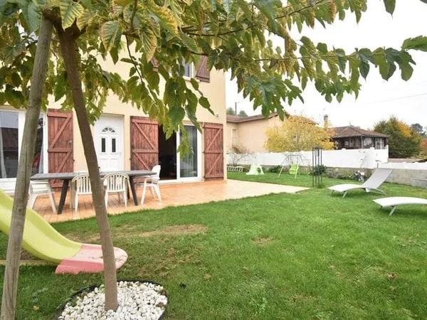 Maison 5 pièces 172 m²