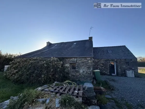 Hanvec campagne jolie maison en pierre T5/6