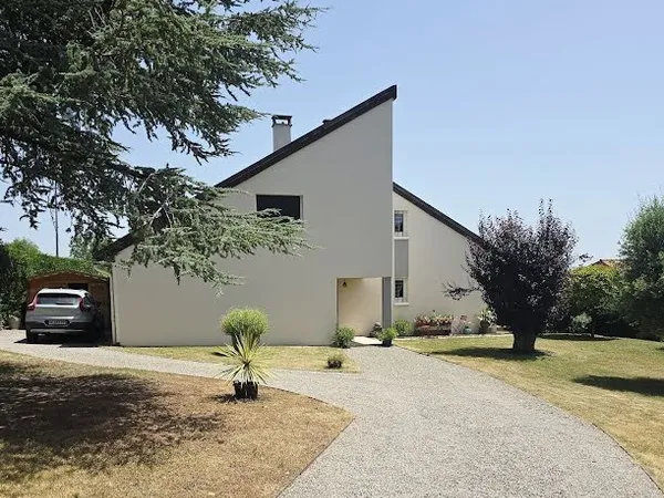 Maison 6 pièces 167 m²