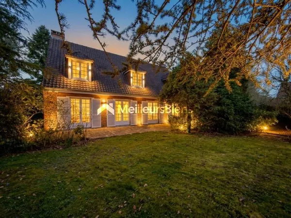 Maison Familiale Saint Nom la Bretèche