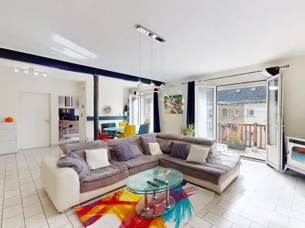 Maison 7 pièces 210 m²