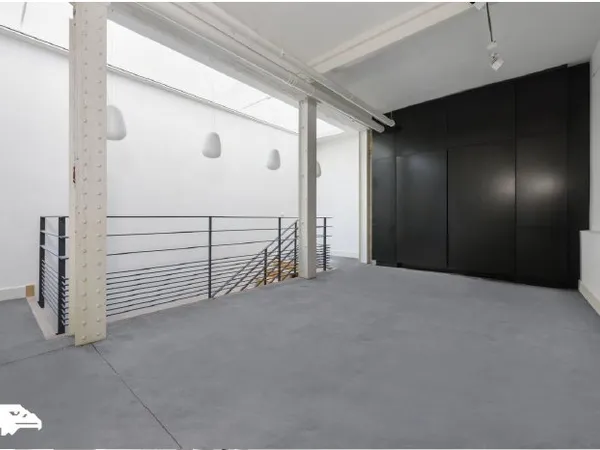 Loue local commercial 64m²