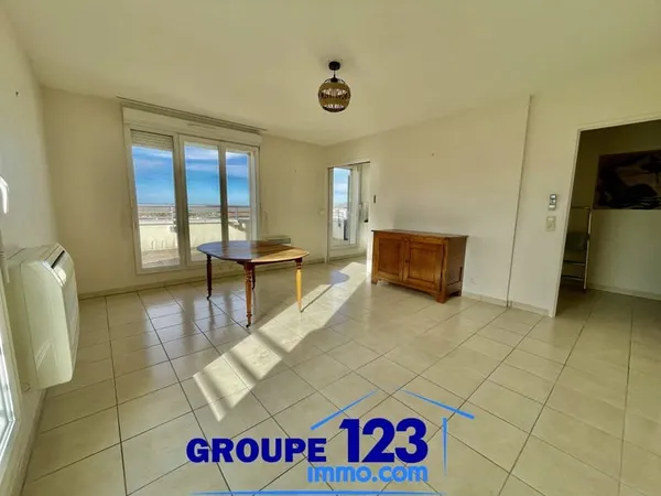 À louer T3 lumineux avec balcon et parkings à Saint-George