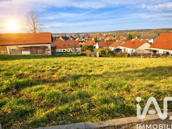 Terrain 783 m²