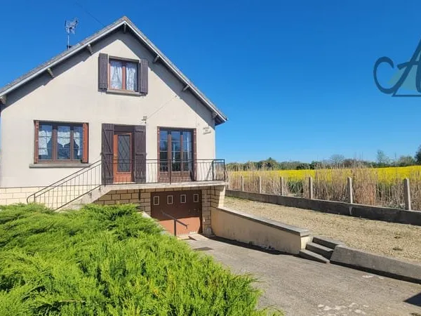 Maison familiale avec grand terrain - Bazoches-les-Bray