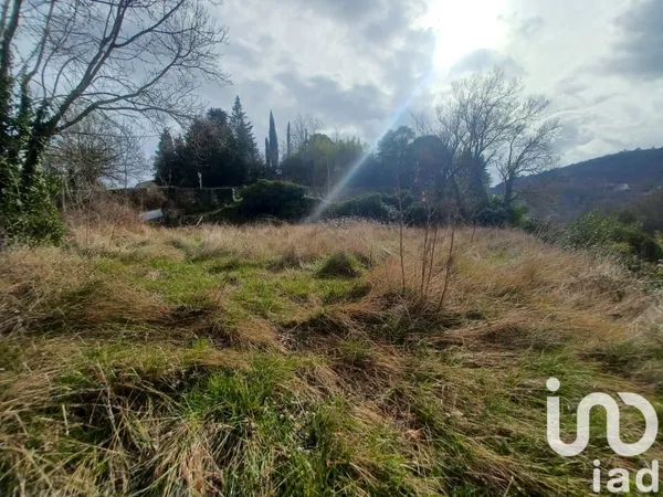 Terrain 1400 m²