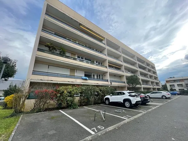 Appartement Talence 2 pièce(s) 57.40 m2