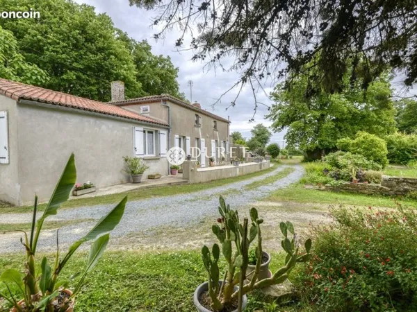 Maison 6 pièces 200 m²
