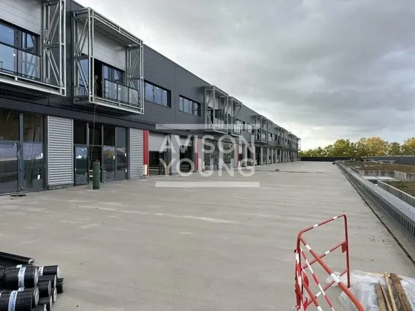 Local d'activité 344 m²