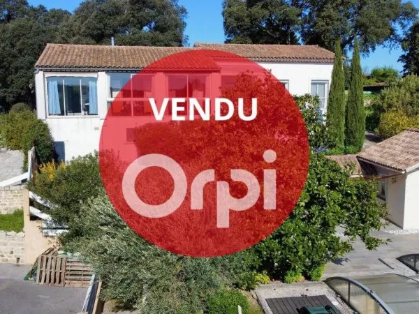 Maison 5 pièces 176 m²