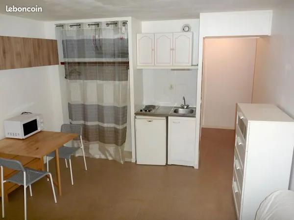 Studio meublé de 24 m2 Noisy-le-Grand mont d'Est
