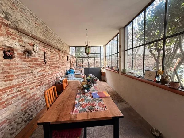TOULOUSE - Chalets/Jeanne d'Arc/Matabiau - Immeuble de rapport entièrement loué