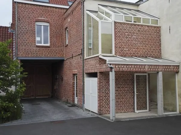 Ensemble immobilier de rapport avec fort potentiel