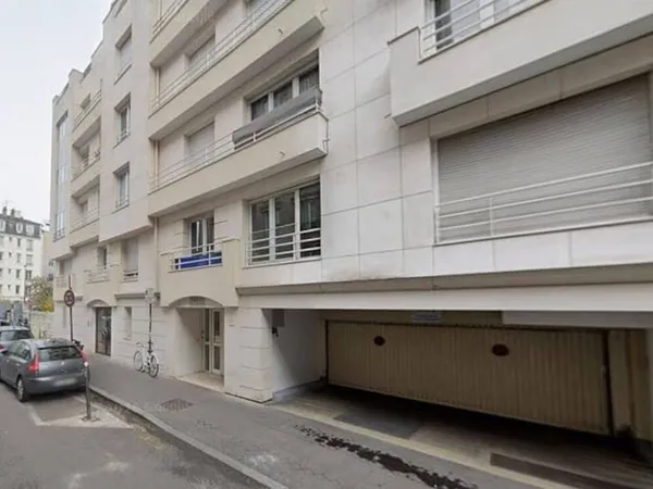Parking 10 m²