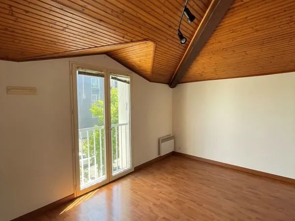 Studio 1 pièce 23 m²