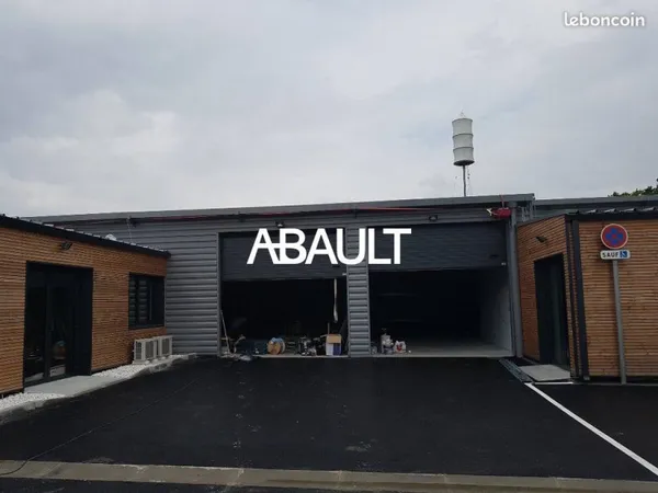 LOCAL D'ACTIVITE 304 m² TOULOUSE