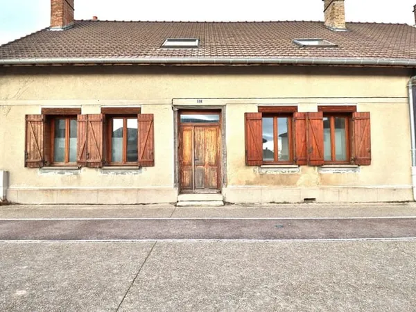 SAINT PARRES AUX TERTRES, Maison Type 5 modulable en activit