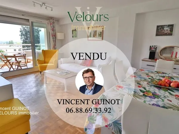 Appartement de 3 pièces avec balcon terrasse