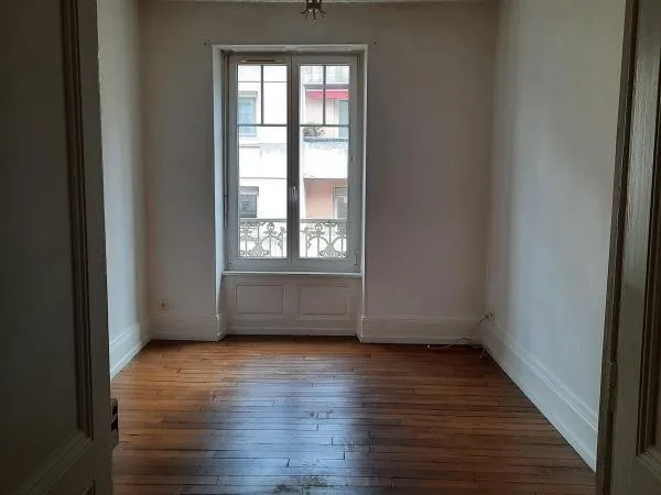 Appartement en plein centre ville