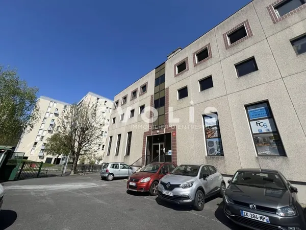 Bureaux 135 m²