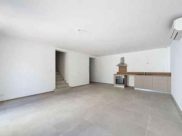 Villa 4 pièces 94 m²