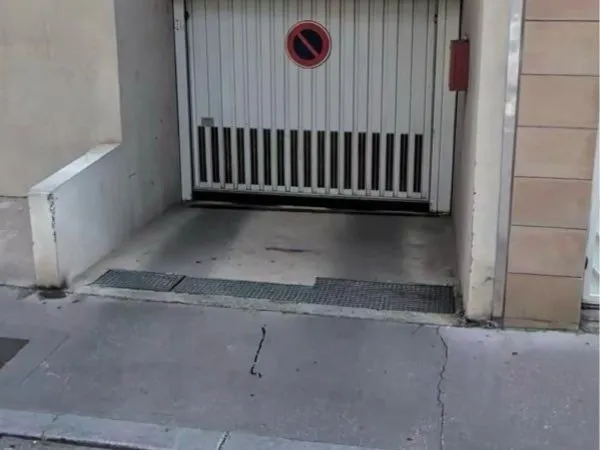 Garage box souterrain