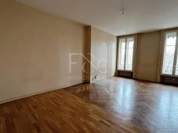 T3 de 86m² - Quai Gailleton à Lyon 2ème