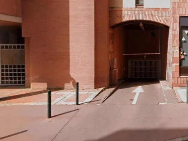 Stationnement Location Toulouse   75€