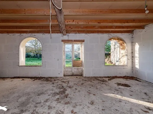Maison en pierre de 5 pièces principales