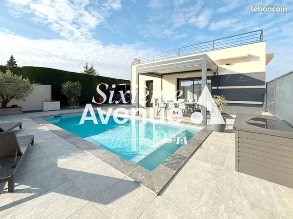 Villa 7 pièces 165 m²