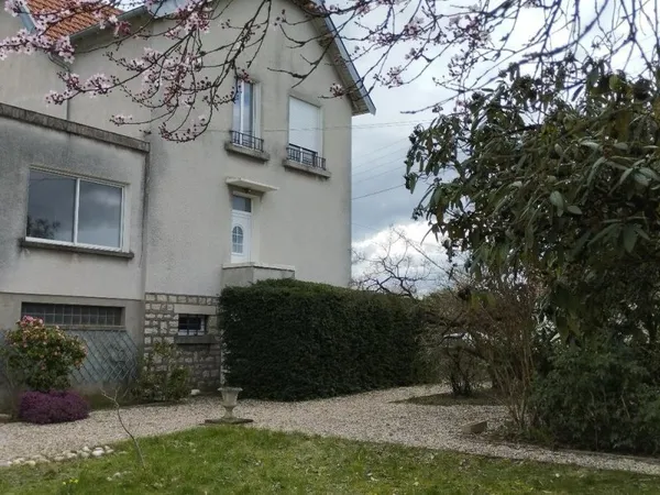 Maison Dombasle 113 m2 beau jardin