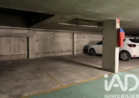 Parking 12 m²