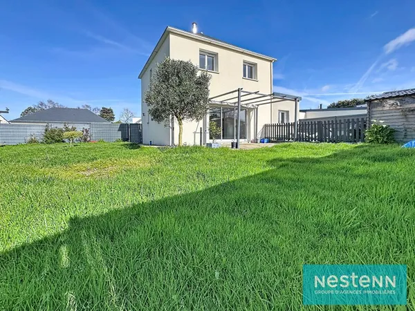Vente d'une maison contemporaine vivable de plain 4 chambres dans le bourg de Saint Alban