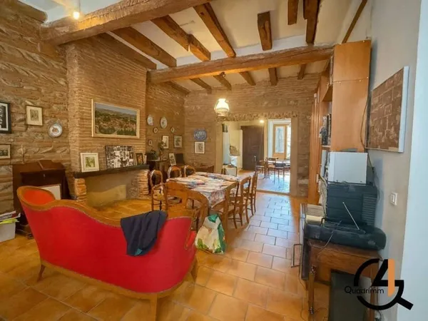 Maison 6 pièces 280 m²