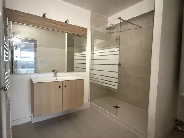 Appartement Morigny Champigny 3 pièces avec box et grande cave