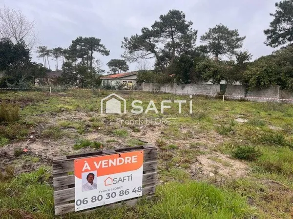 Terrain à batir 686m² COS 70% avec CU