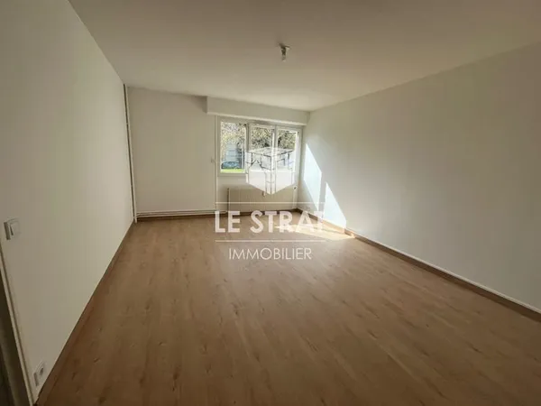 Appartement 2 pièces avec parking et cave