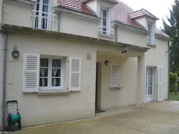 Maison 7 pièces spacieuse et lumineuse - PARMAIN