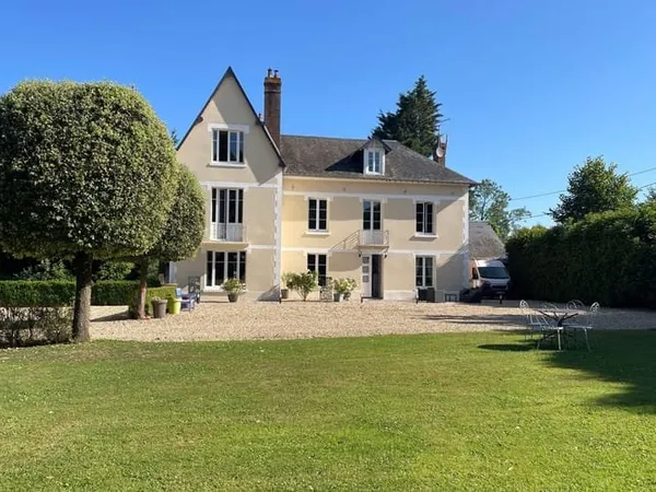 Maison 9 pièces 263 m²